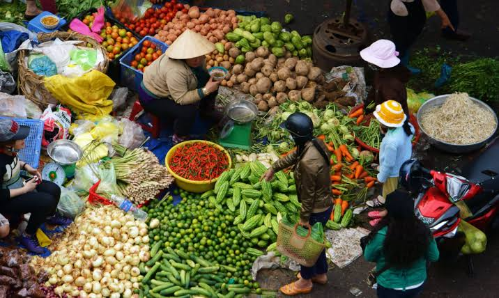 Chú Tám – Gian trái cây miệt vườn 